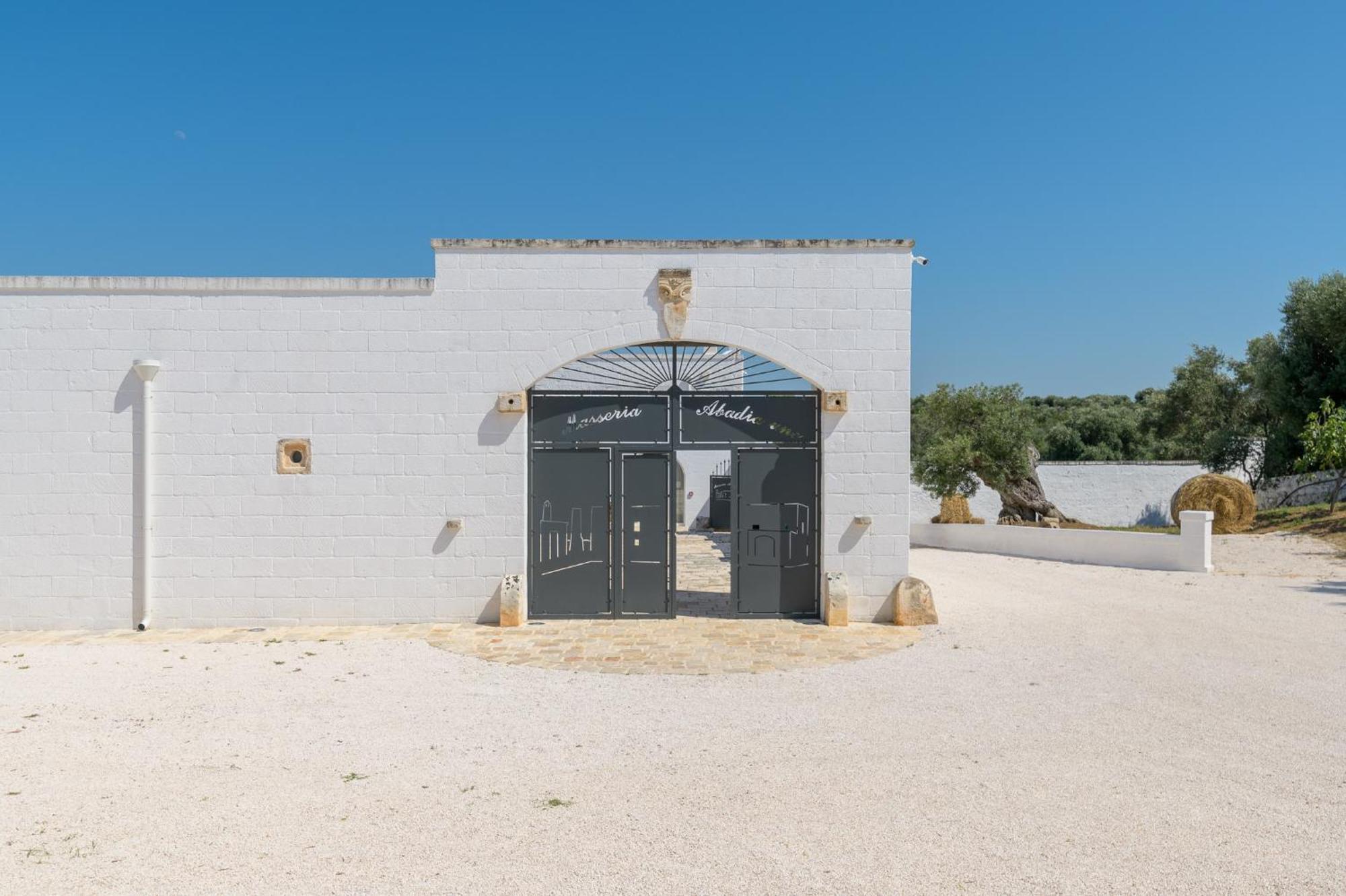 Masseria Abadia Uno Ostuni Exteriör bild