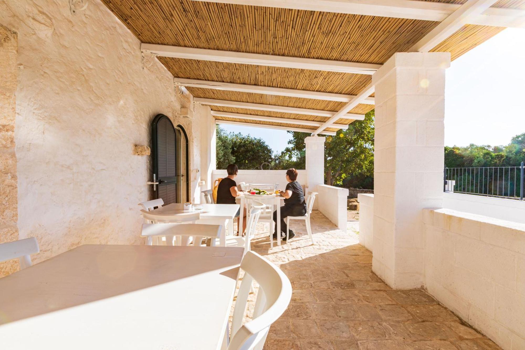 Masseria Abadia Uno Ostuni Exteriör bild
